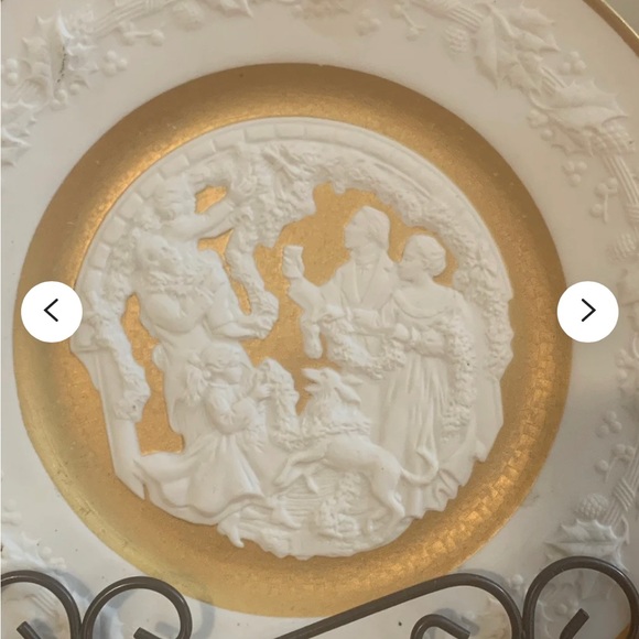 1977 Deck The Halls Boxed Christmas Plate-Bisque by FRANKLIN MINT with COA. - Picture 7 of 11